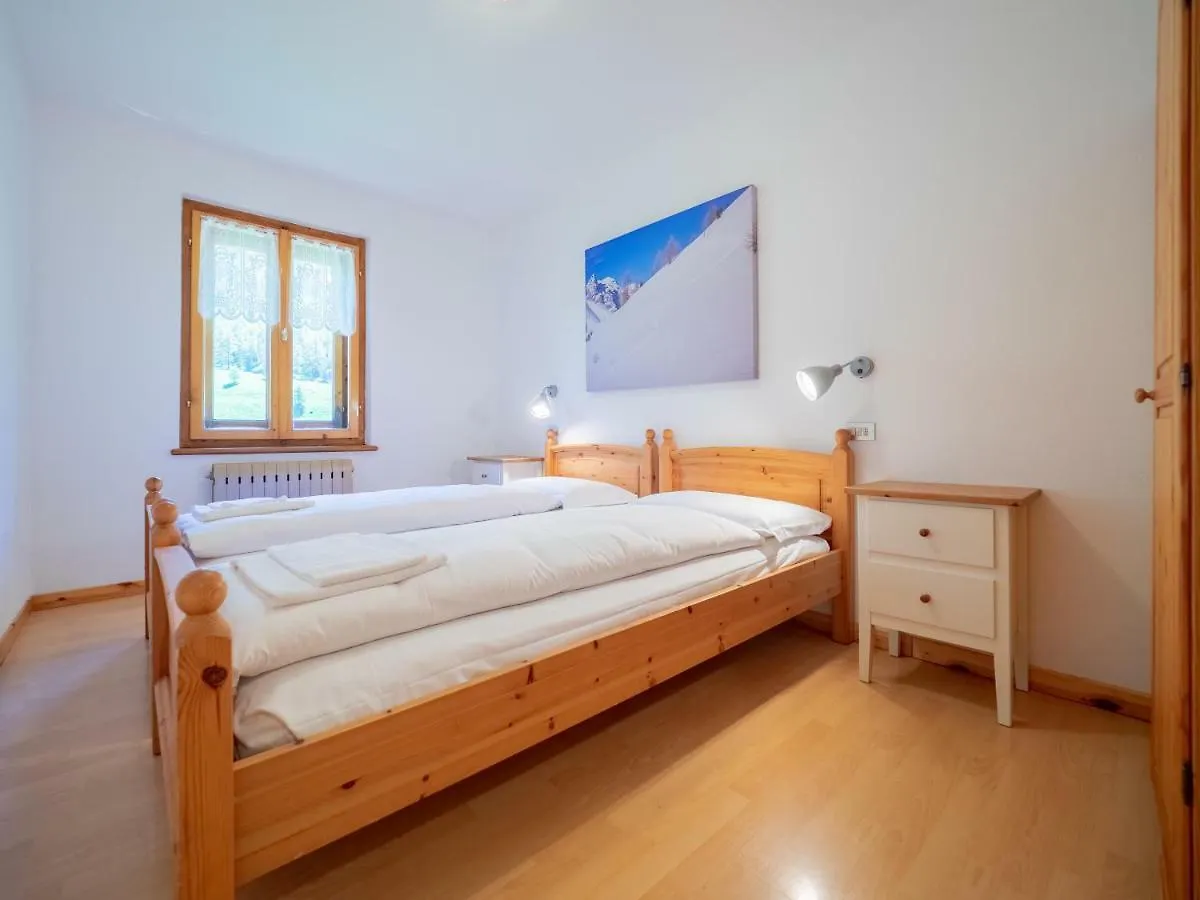 Baita Blesaccia Apartment Livigno Italy